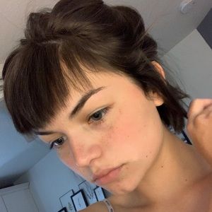 Meet your Posher, Bethany